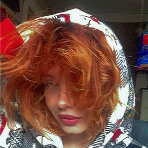 Meet your Posher, Corrin